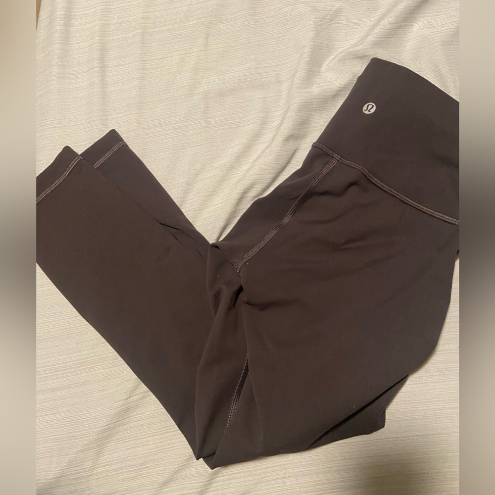 Lululemon size 4 wunder train high rise crop 23”